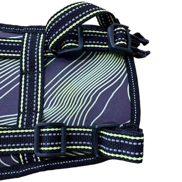 ARCADIA TRAIL - SMALL DOG - NEON / REFLECTIVE DOG FLOATATION COAT - EXC. COND. - Picture 4 of 9